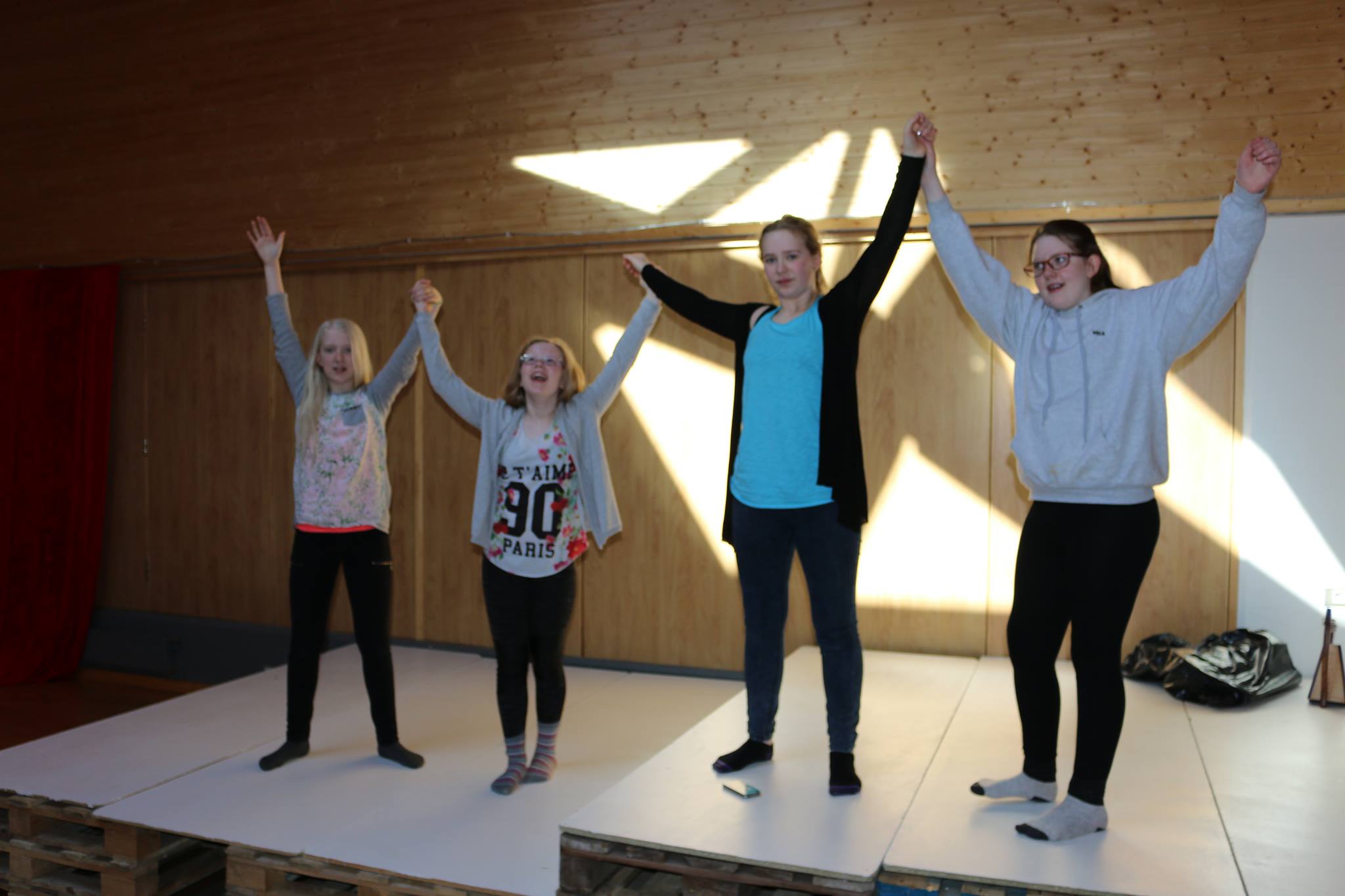 Lifandi kennsla Höf: HS