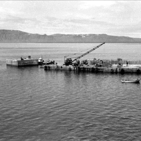 397611_2636715471886_183923408_n