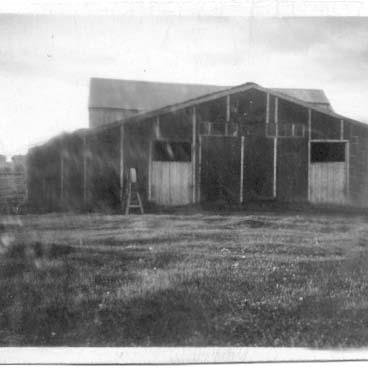 407971_2636707231680_2088419689_n