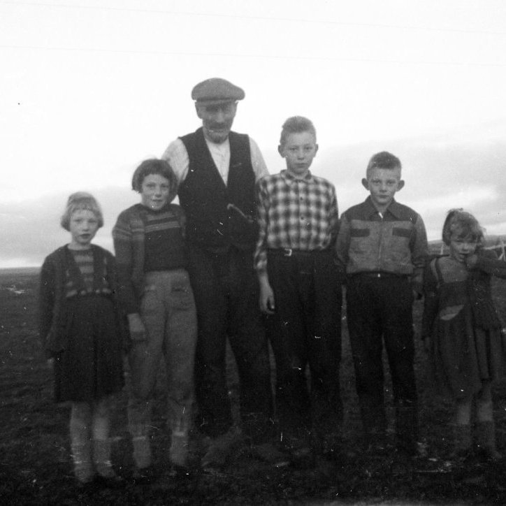 464255_3250212302284_1347251918_o