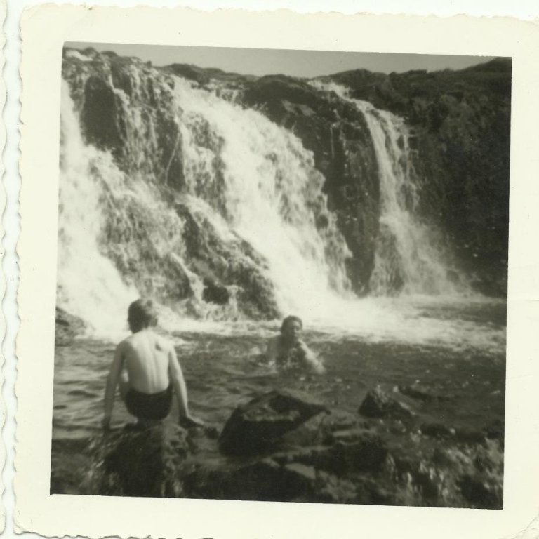 525269_3194035084528_1022032407_n