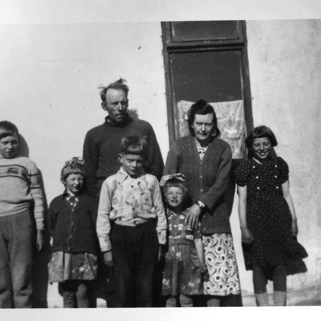 533369_3209478750610_1368165174_n