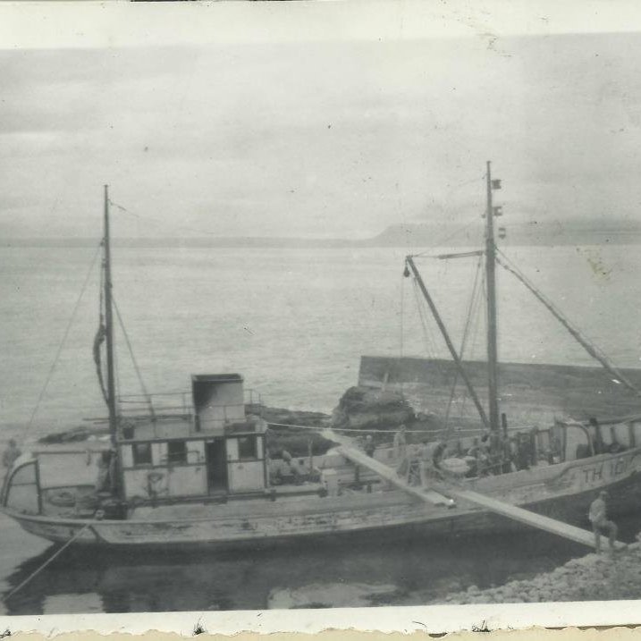 537049_3194010803921_146860356_n