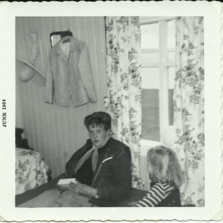 537876_3194039684643_1945980104_n