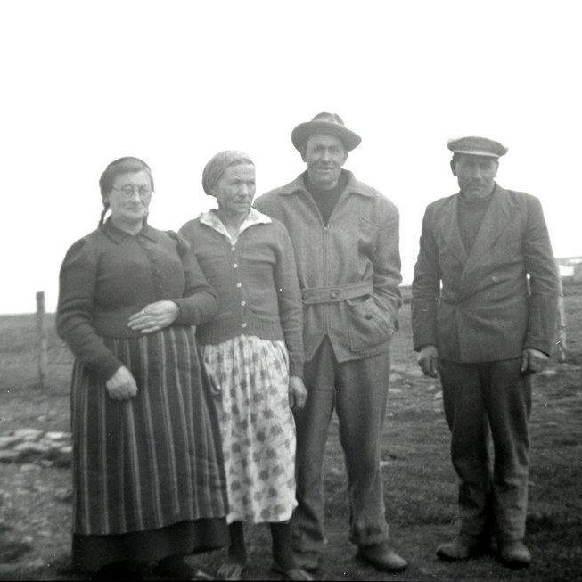 558727_3209481470678_1149916755_n