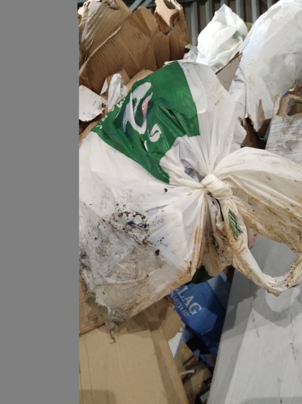 Ert þú að greiða sorpgjöld nágrannans?