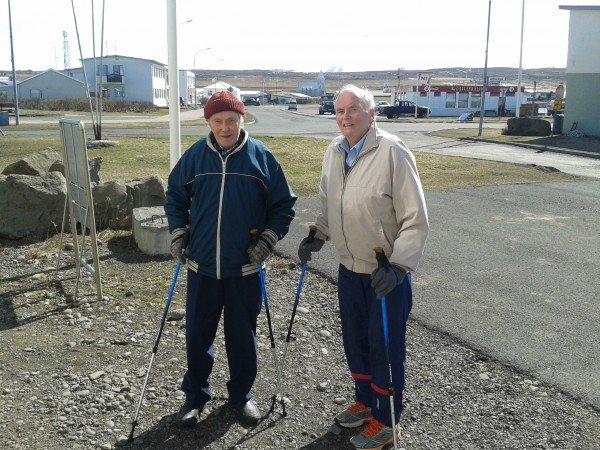 Ganga um klukkutíma á dag