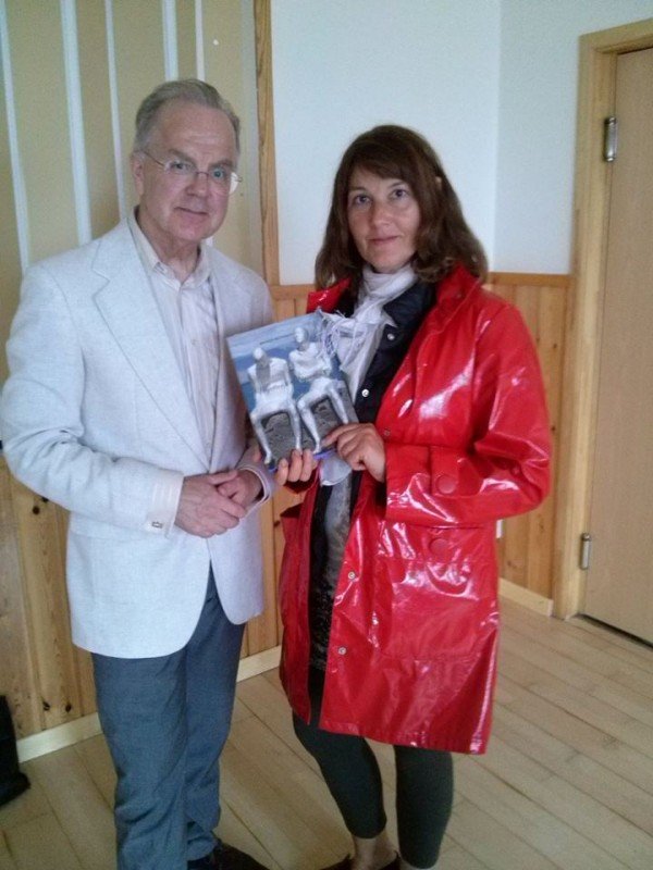 Vinjettur X - eftir Ármann Reynisson