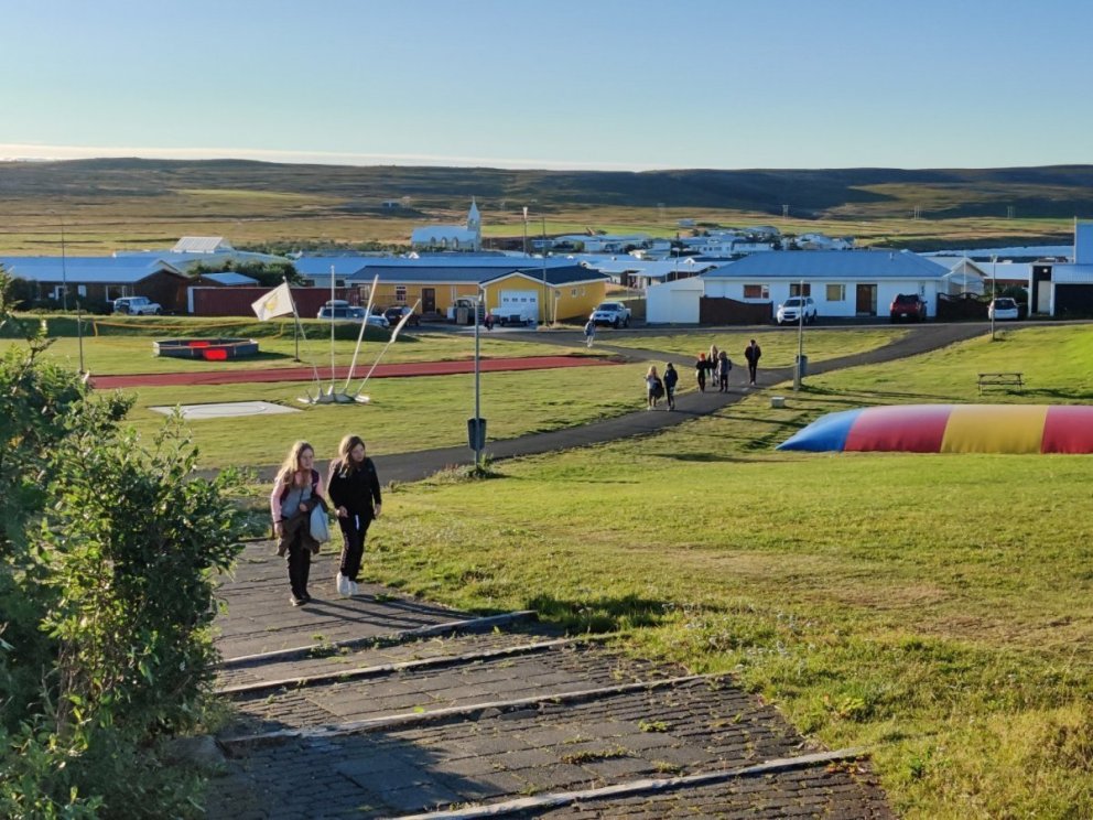 Grunnskólinn á Þórshöfn og leikskólinn Barnaból auglýsa eftir deildarstjóra stoðþjónustu