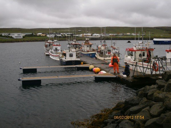 Flotfingur á flotbryggjuna á Þórshöfn