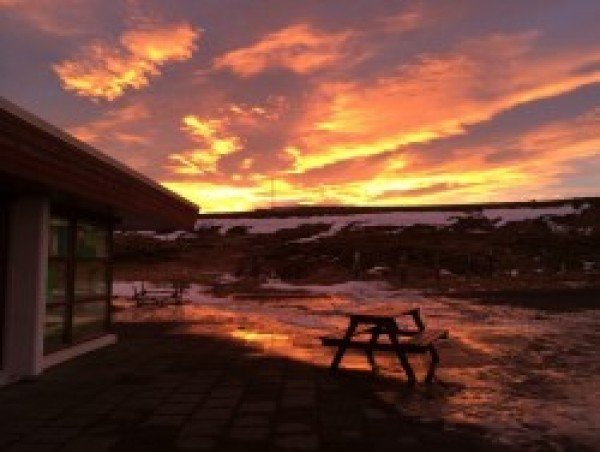 Fegurð - Gleði - Friður