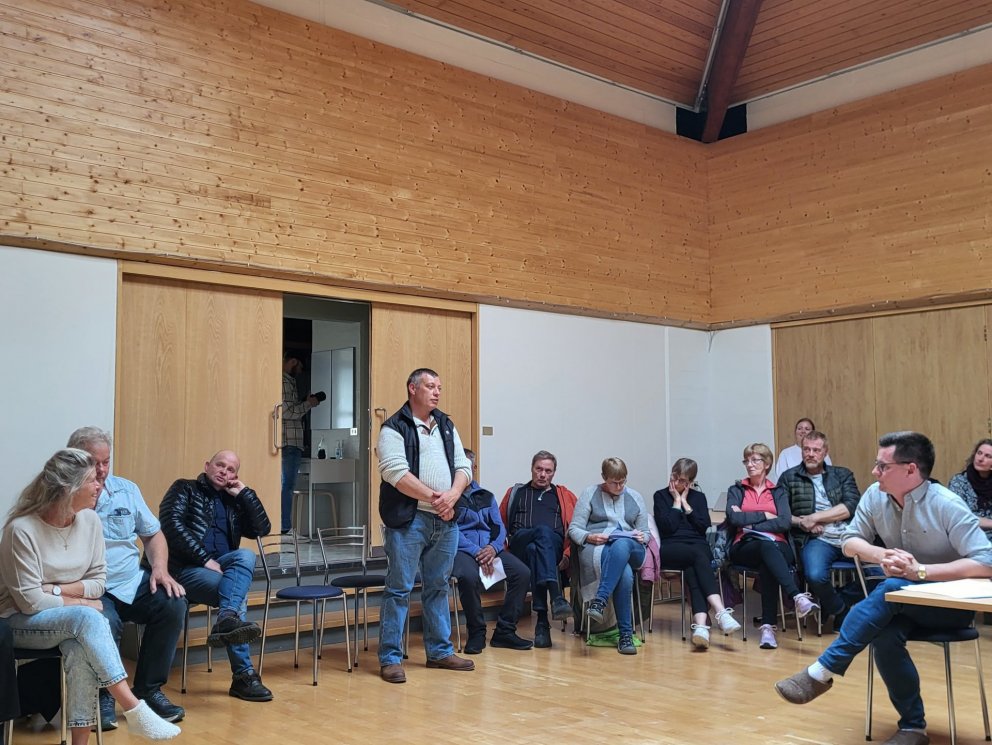 Umræður á fundinum á Bakkafirði