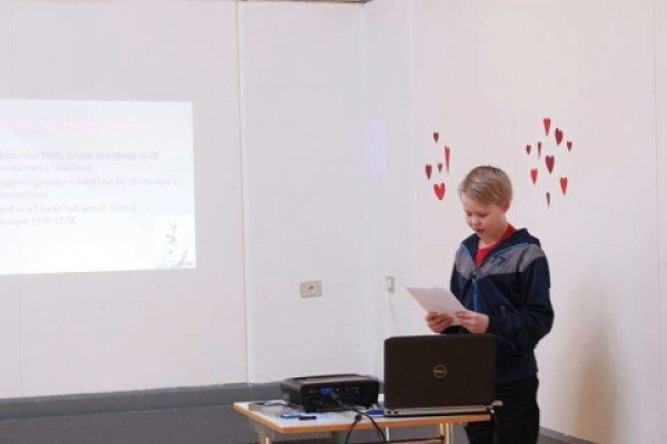 Kynningar á vinnustofum ì dag