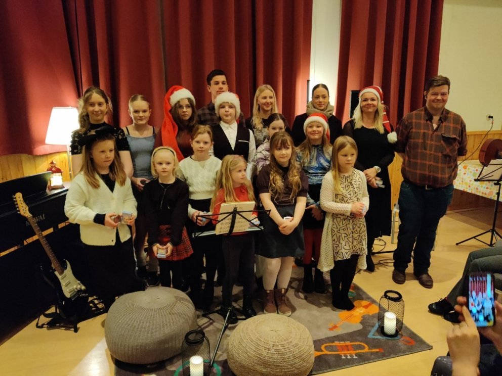 Auglýsum eftir tónlistarkennara